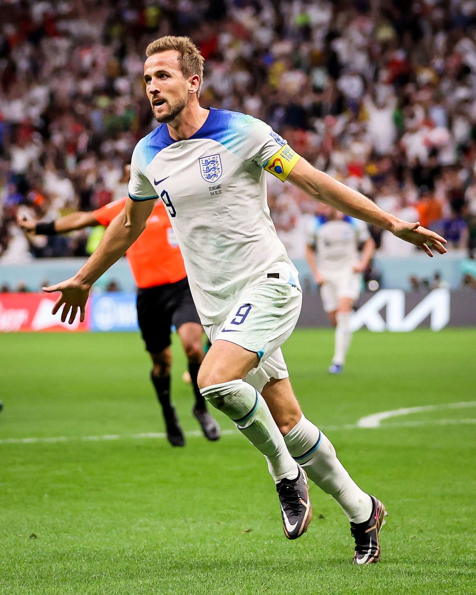 اهداف لقاء انجلترا × السنغال في كأس العالم 2022 قطر بتعليق خليل البلوشي
